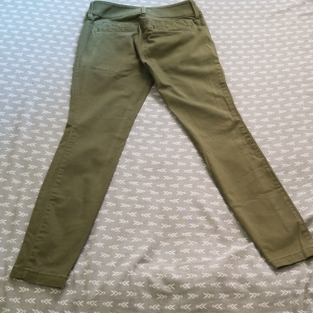 Pants - Picture 2 of 4